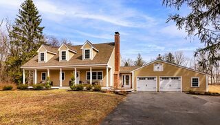 Photo of 3 Bear Hill Rd Merrimac, MA 01860