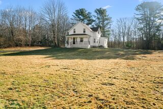 Photo of 1809 Blossom Rd Fall River, MA 02722