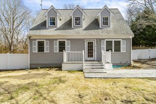 Photo of real estate for sale located at 4 Old Colony Way Yarmouth, MA 02664