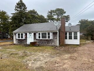 Photo of real estate for sale located at 6 Elliot Drive Dennis, MA 02671