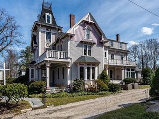 Photo of real estate for sale located at 8 Jarves Street Sandwich, MA 02653