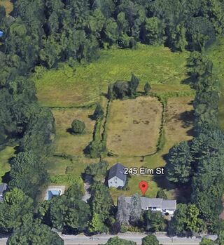 Photo of real estate for sale located at 245 Elm St North Reading, MA 01864