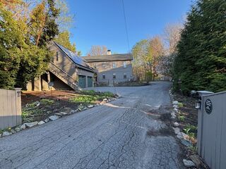 Photo of 905 Main St West Newbury, MA 01985
