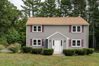 Photo of 210 Main St Carver, MA 02330