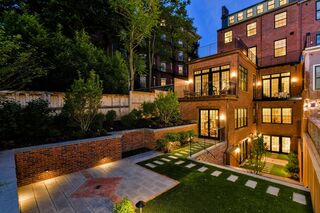Photo of real estate for sale located at 5 Joy Street Beacon Hill, MA 02108