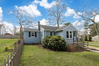 Photo of 33 Nickerson St Plymouth, MA 02360