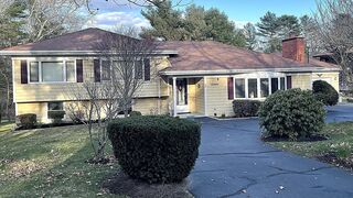 Photo of 93 Highland Avenue North Dartmouth, MA 02747