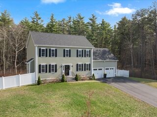 Photo of 5 Martin Circle Rochester, MA 02770