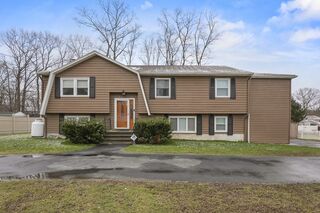 Photo of 330 Mason Road Extension Dudley, MA 01571