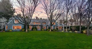 Photo of real estate for sale located at 106 Fernwood Rd Brookline, MA 02467