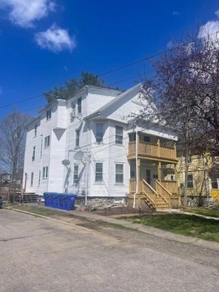 Photo of 169-171 North Ave Rockland, MA 02370