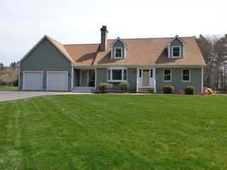 Photo of 293 Lucy Little Rd Dartmouth, MA 02747