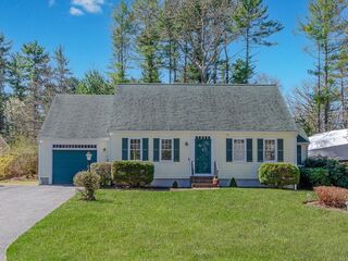 Photo of 1 Joanne Dr Marion, MA 02738