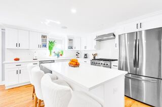 Photo of 702 Rathbun St Blackstone, MA 01504