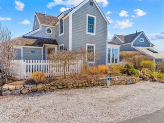 Photo of 4 Vineyard View Lane New Seabury, MA 02649