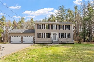 Photo of 47 Brooks Village Rd Phillipston, MA 01331