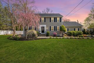 Photo of 104 Holliston St Medway, MA 02053