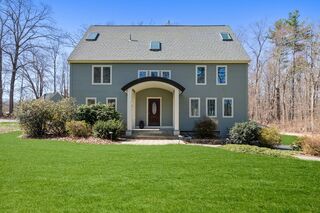 Photo of 5 Briarwood Ln Upton, MA 01568