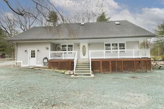 Photo of 10 Robert Memorial Clinton, MA 01510