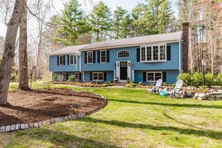 Photo of 38 Pickens St Lakeville, MA 02347