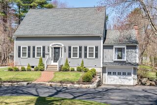 Photo of 372-A Village St Medway, MA 02053