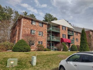 Photo of 75 Huntoon Memorial Highway Rochdale, MA 01524