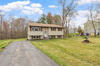 Photo of 69 Little Turnpike Shirley, MA 01464