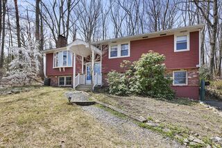 Photo of 321 Highland Street Holden, MA 01520