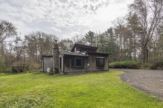 Photo of 299 Mill Rd Fairhaven, MA 02719
