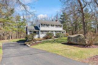 Photo of 42 Lovett Ln North Chelmsford, MA 01863