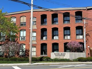 Photo of 96 Old Colony Taunton, MA 02718