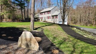 Photo of 120 South St Douglas, MA 01516
