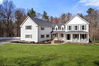 Photo of 4 Old Meadow Lane Harvard, MA 01451