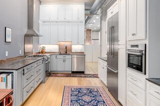 Photo of 137-139 Pearl St Boston - Leather District, MA 02110