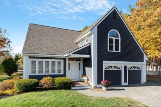 Photo of 1 Horseshoe Dr Townsend, MA 01474