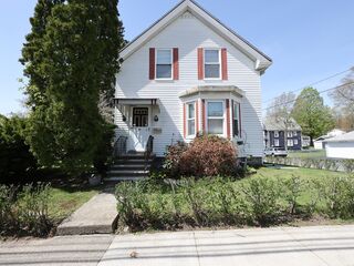 Photo of 433 Central Street Saugus, MA 01906