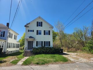 Photo of 7 E Main St Avon, MA 02322
