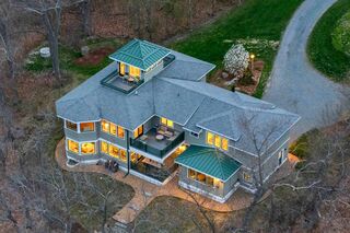 Photo of 323 High Road Newbury, MA 01951