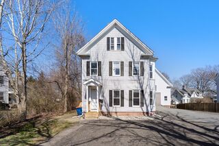 Photo of 127 Main St Bridgewater, MA 02324