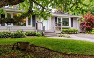 Photo of 1 Edge Street Ipswich, MA 01938