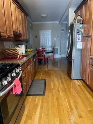 Photo of 206 Adams St Waltham, MA 02453