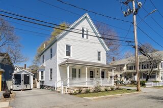 Photo of 18 Union St Reading, MA 01867