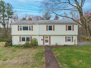 Photo of 22 Erwin Rd North Reading, MA 01864