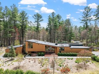 Photo of 51 Carleton Rd Carlisle, MA 01741