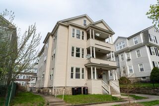 Photo of 19-21 Fairfax Rd Worcester, MA 01610