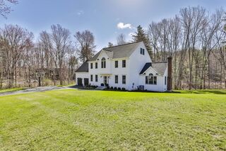 Photo of 34 Mill Rd Harvard, MA 01451