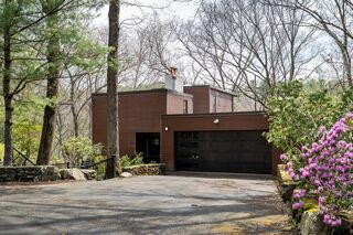 Photo of 26 Dewey Road Lexington, MA 02420