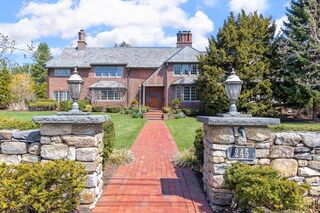Photo of 245 Woodward St Waban, MA 02458