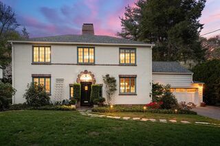 Photo of 286 Quinobequin Rd Waban, MA 02468