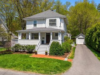 Photo of 8 Heckle St Wellesley, MA 02481